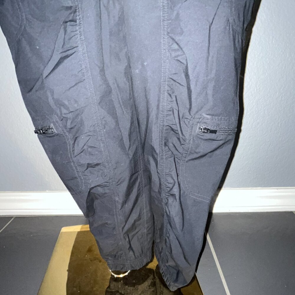 ATHLETA Canopy Parachute Cargo Jumpsuit Lightweight Nylon Sleeveless - Black - 0 - Picture 5 of 15